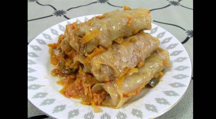 Як приготувати голубці з м'ясом і рисом начинкою конвертиком