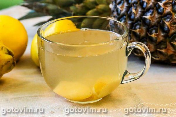 Компот з айви з фейхоа. Фотографія рецепта