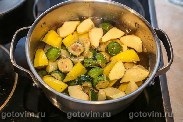 Компот з айви з фейхоа